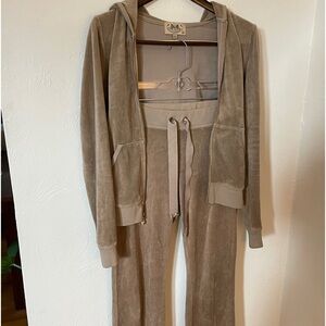 Velvet Juicy Couture set 💞💞💞